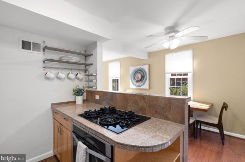 1023 Carson St, Silver Spring MD 20901-1814 exterior