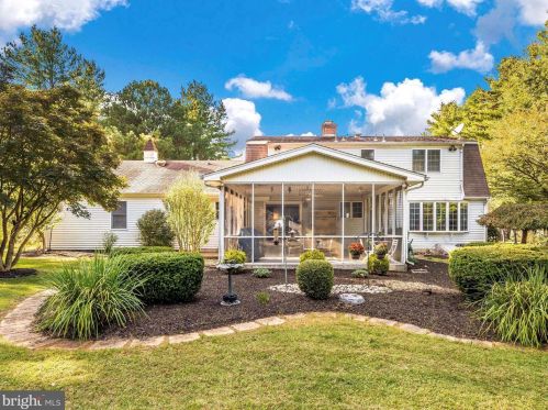 8323 Palmer Rd, Middletown MD  21769-8806 exterior