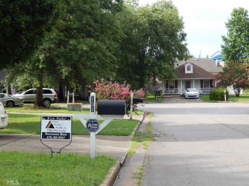 131 Main Dr, Stockbridge GA  30281-5076 exterior