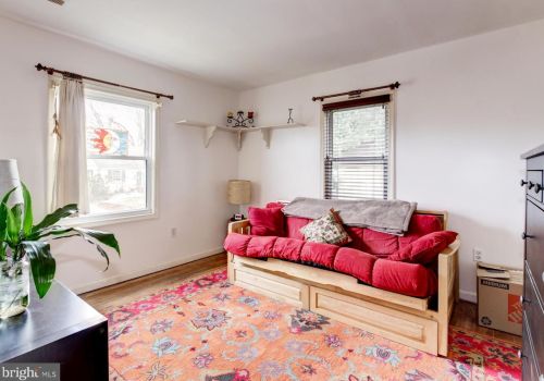 10610 Dunmoor Dr, Silver Spring MD 20901-1518 exterior