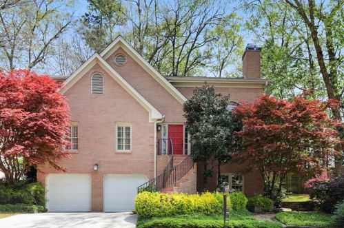 3027 Lanier Dr, Atlanta, GA 30319-2718