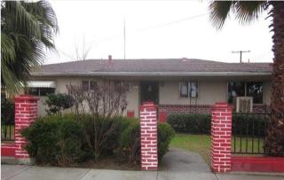 311 Camron Ave, Tulare, CA 93274-2707