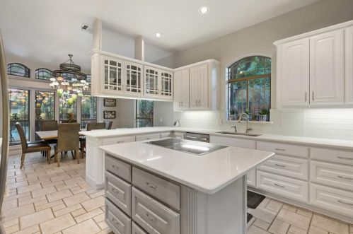 205 Champion Dr, Austin TX  78734-5103 exterior