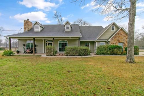 12454 Willis Waukegan Rd, Conroe TX  77303-4415 exterior