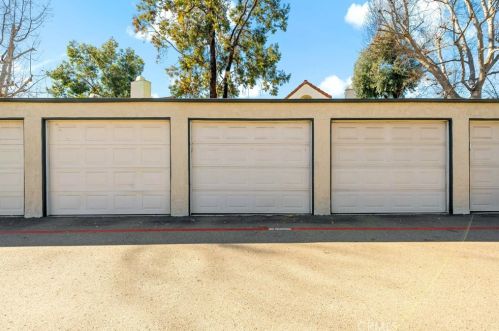 355 Melrose Dr, Vista CA  92083-4847 exterior