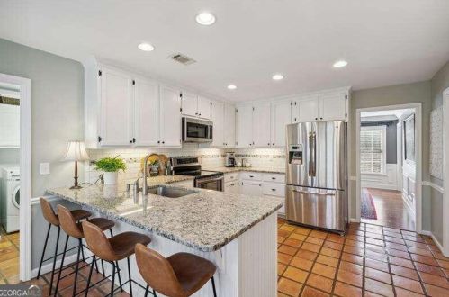 4333 Sprucebough Dr, Marietta, GA 30062-6059