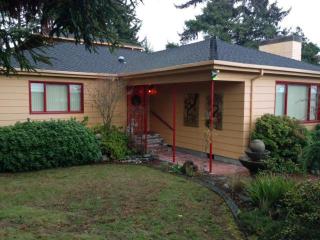 3667 Union St, Eureka, CA 95503-5123