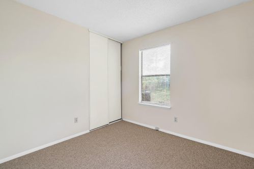 1208 Maryland Dr, Ladson SC  29456-4838 exterior