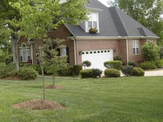 126 Uncle Will Way, Wellford, SC 29385-9065