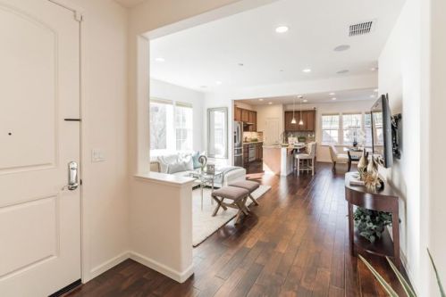 3231 Vittoria Loop, Pleasanton, CA 94568-2557