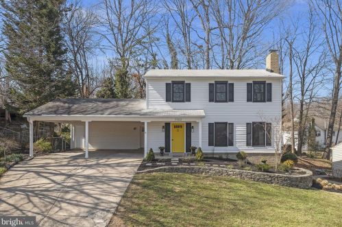 7703 Mulberry Bottom Ln, Springfield, VA 22153-2309