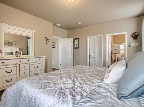 1698 Jade Ave, Denver CO 80603-5883 exterior