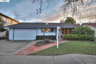 41567 Apricot Ln, Fremont, CA 94539-4503