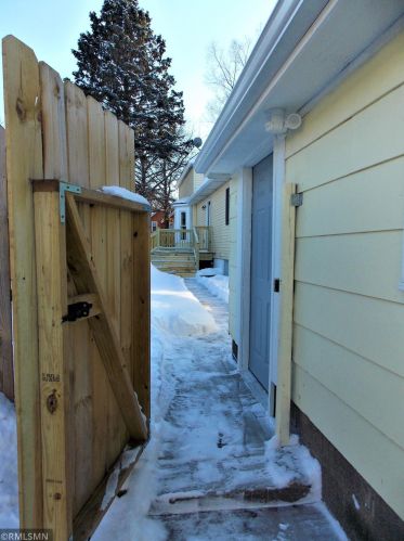 61 Cook Ave, Saint Paul MN  55130-3837 exterior