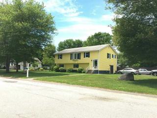 2 Jessica Dr, Bristol, RI 02809-4339
