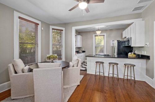 1901 David St, Austin TX  78705-4666 exterior