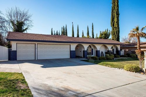 42817 Kilham Ave, Lancaster, CA 93534-6242