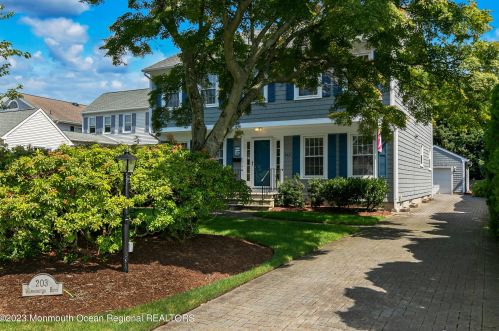 203 Washington Blvd, Wall Township, NJ 08750-3104