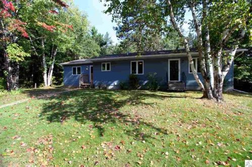 8681 Strawberry Ln, Britt, MN 55710-8036