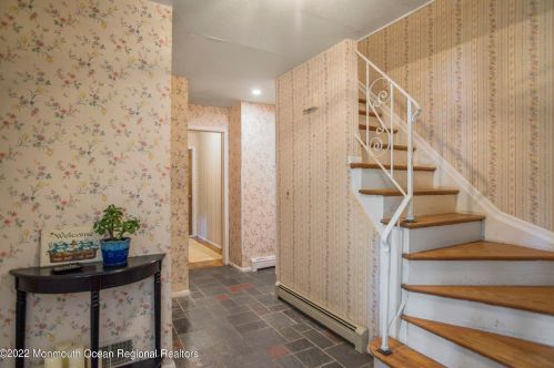 345 Princeton Ave, Berkeley Township NJ  08721-2321 exterior