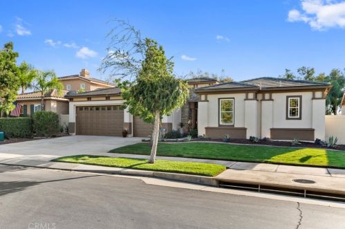 36219 Bay Hill Dr, Beaumont, CA 92223-8026