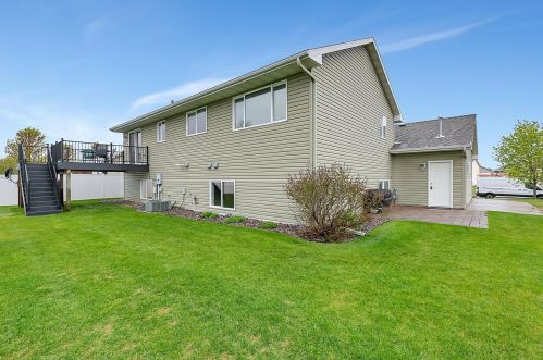 202 Jasmine Ln, Saint Joseph MN  56374-4640 exterior
