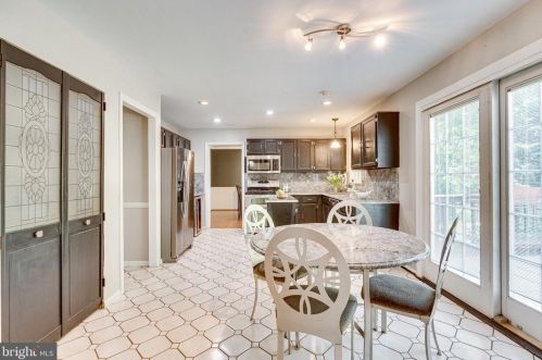 7938 Lk Pleasant, Springfield VA  22153-3004 exterior