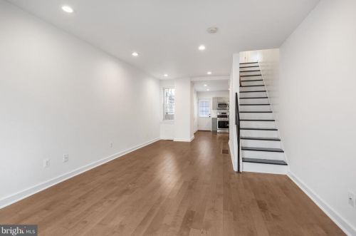 2252 Cambria St, Philadelphia PA  19134-3906 exterior