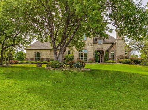 106 Silver Valley Ln, Fort Worth, TX 76108-9615