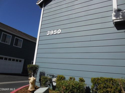 3950 Cochran St, Simi Valley, CA 93063-2356