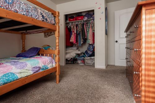 272 Main St, Kayenta UT 84738-6240 exterior