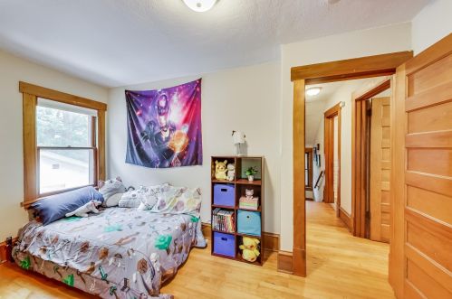 1077 5th St, Saint Paul MN  55106-5331 exterior