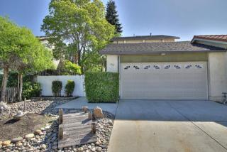 952 Matterhorn Ct, Milpitas, CA 95035-6956