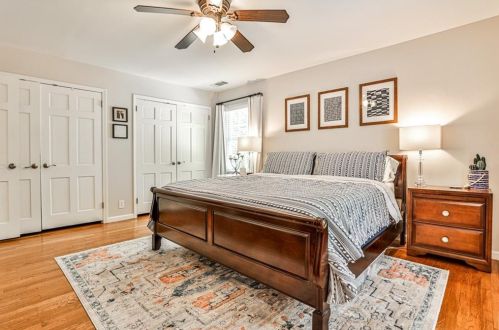 7225 Hunters Branch Dr, Atlanta GA  30328-1718 exterior