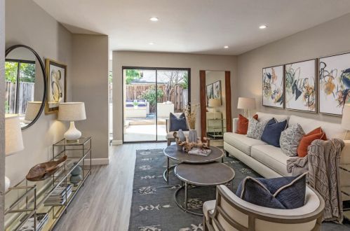 25 Sherland Ave, Mountain View, CA 94043-3808
