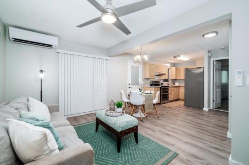 84-664 Manuku St, Nanakuli, HI 96792-1852