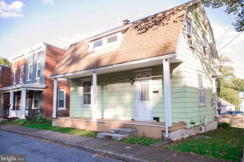108 Houston Ave, Harrisburg, PA 17103-1737