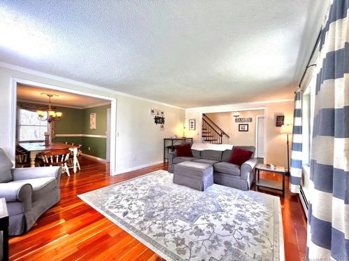23 Birchwood Dr, Killingly CT  06241-2200 exterior