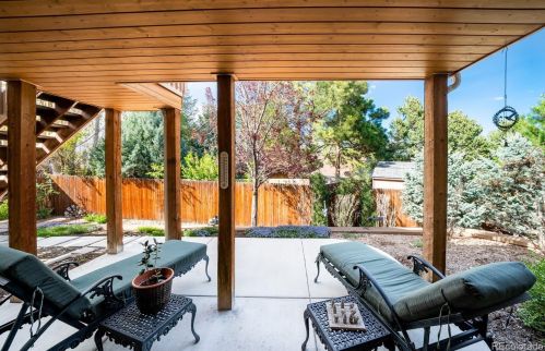 6747 Phillips Pl, Englewood CO 80112-3350 exterior