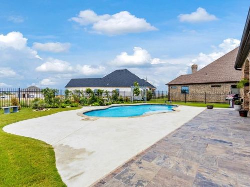 11029 Hawkins Home Blvd, Fort Worth TX  76126-4735 exterior