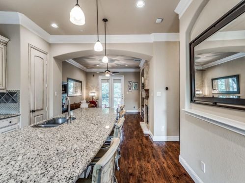 4233 Haskell Dr, Carrollton TX 75010-4280 exterior