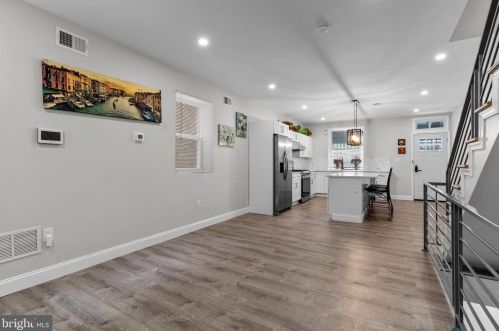 624 42 St, Philadelphia PA 19104-1468 exterior