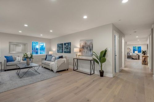 1709 Golden Hills Dr, Milpitas CA 95035-5002 exterior