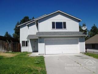 2105 36th St, Eagle Crest, OR 97756-7958