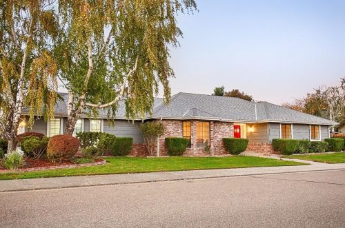 2715 Madrone Dr, Lodi, CA 95242-4623