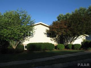 2105 Granada Dr, Pekin IL  61554-6306 exterior