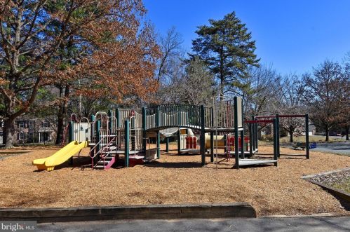 15037 Butterchurn Ln, Silver Spring MD 20905-5741 exterior