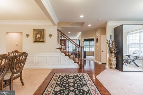 12835 Chandon Cross Rd, Woodbridge, VA 22193-4848