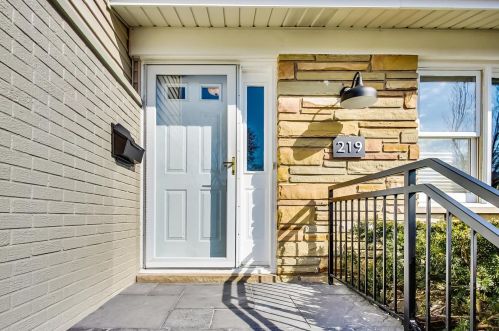 219 Pine Ave, Arlington Hts, IL 60004-6149