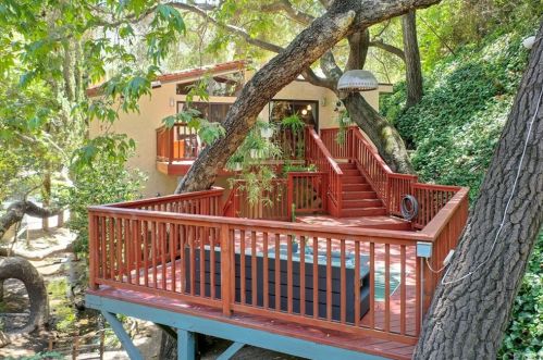 2471 Chevy Chase Dr, Glendale CA  91205-3085 exterior